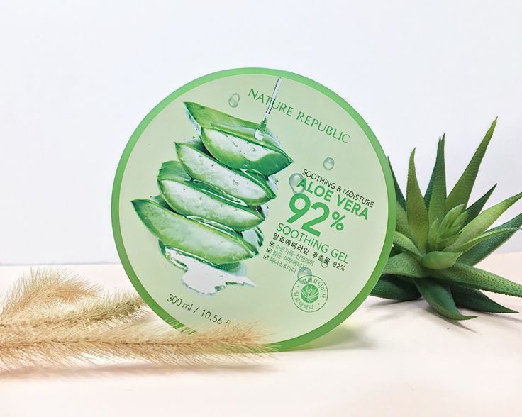 Nature Republic Soothing and Moisture Aloe Vera 92 Soothing Gel