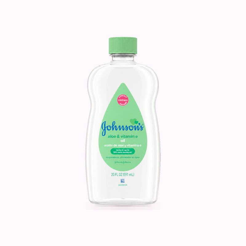 Johnson's Aloe & Vitamin E Oil product cover