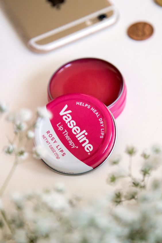 Vaseline   LIP THERAPY ROSY LIPS TIN